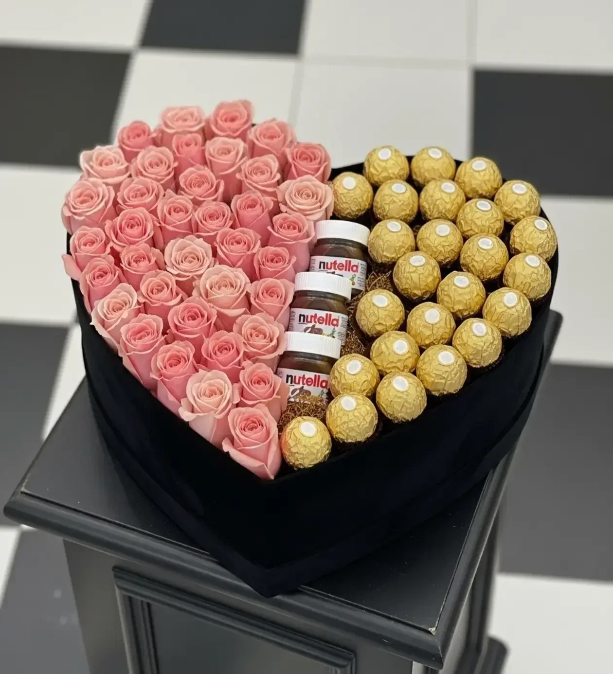Aşk: Pembe Gül, Ferrero & Nutella Kalp Kutu