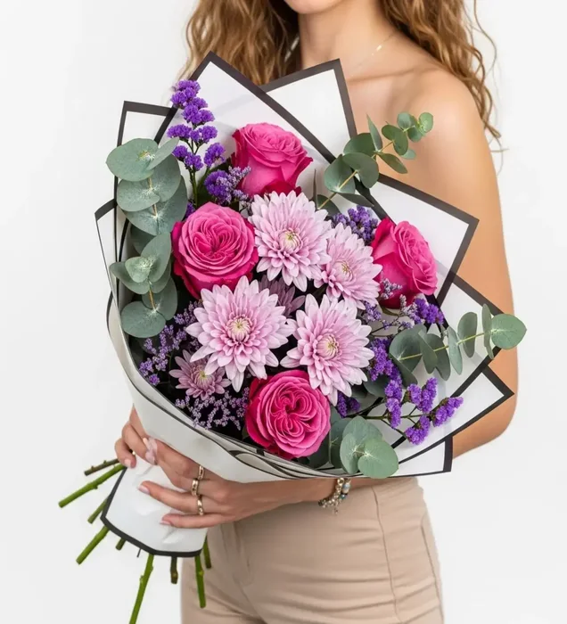 Violet Gül ve Kasımpatı Çiçek Buketi