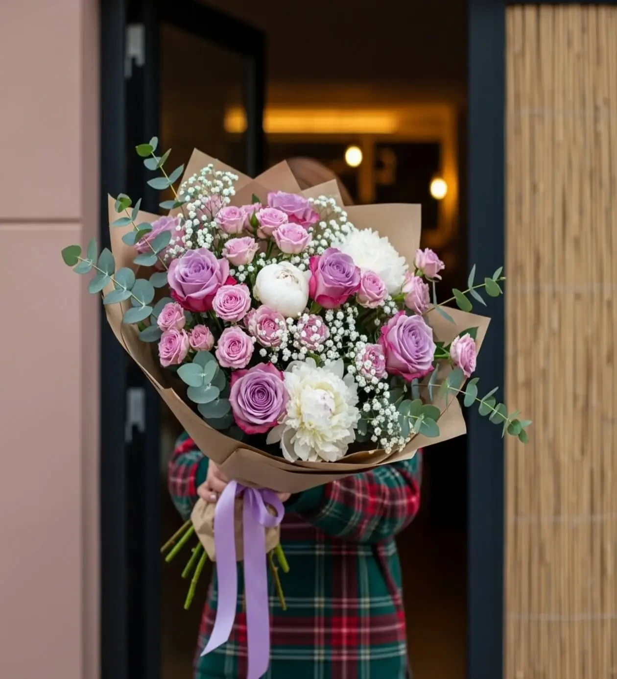 Natural Elegance: Peony and Rose Bouquet