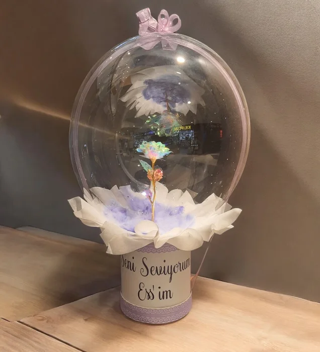 Gökkuşağı Tek Güllü Hediye Balon Kutusu