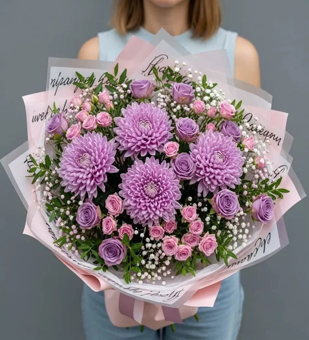 Lavender Spring Mor Anastasia ve Gül Buketi