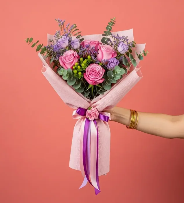 Okula Dönüş Çiçekleri: Pembe & Lila Gül Buketi