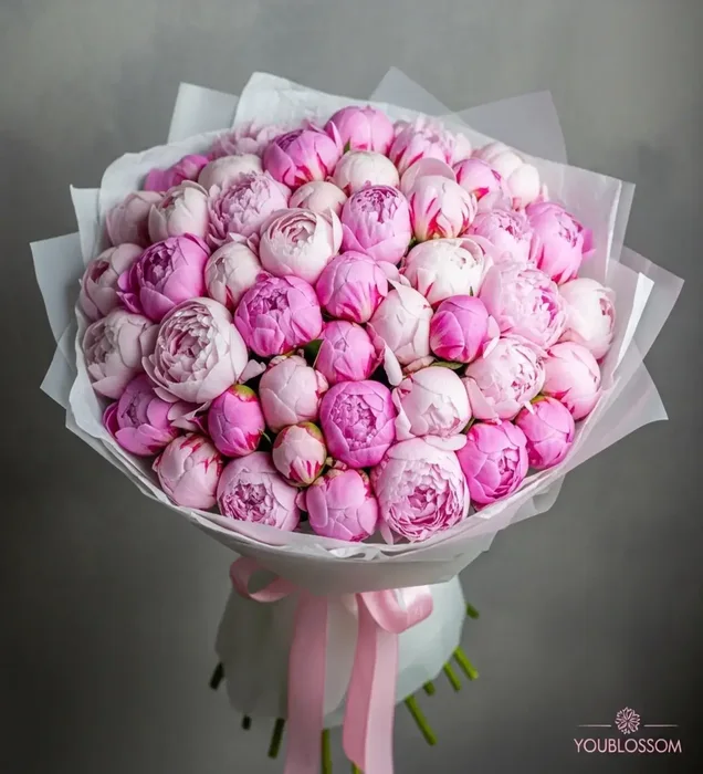 Premium Pembe & Beyaz Şakayık Buketi