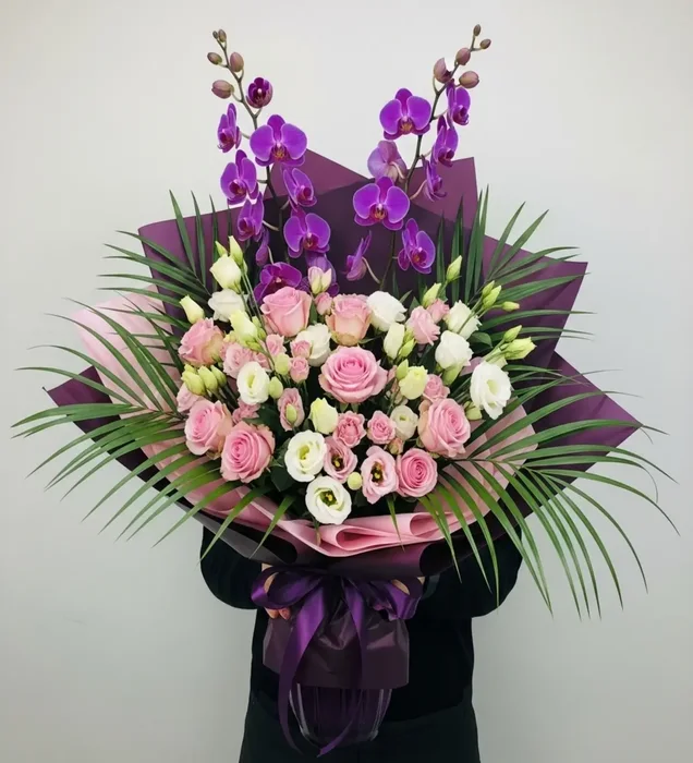 Purple Elegance: Large Premium Bouquet with Orchids and Roses