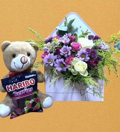 Teddy Bear & Flowers Radiance